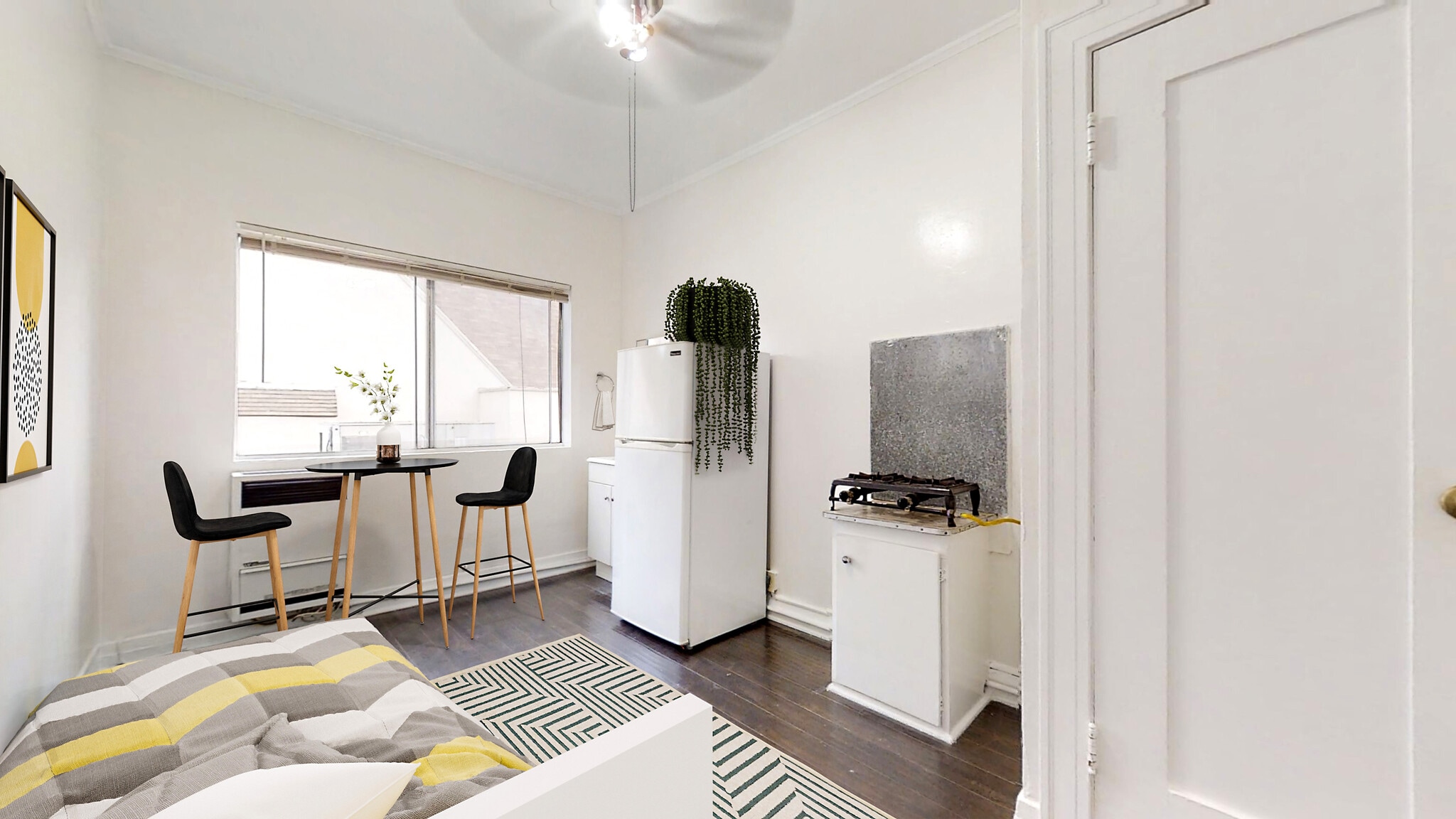 Building Photo - 647 18th St