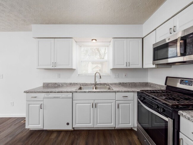 Building Photo - Duke Phillip