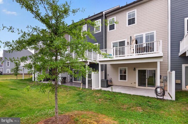 Building Photo - 17926 Woods Overlook Dr