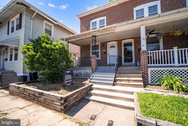 Building Photo - 140 S Keswick Ave