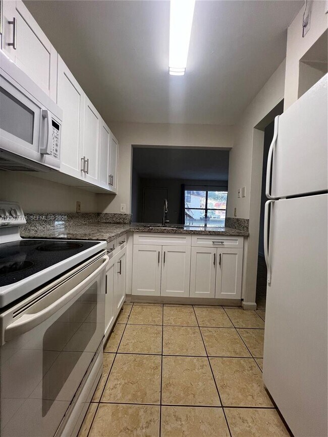 Building Photo - 14861 SW 104th St