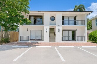Building Photo - 125 S Palmway