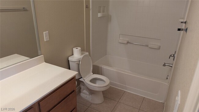 Building Photo - 2291 W Horizon Ridge Pkwy