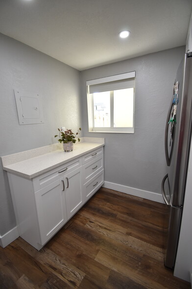 Building Photo - 8469 SW 137th Ave