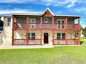 Building Photo - 8508 Grandview Dr