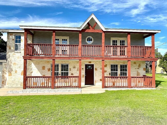 Building Photo - 8508 Grandview Dr