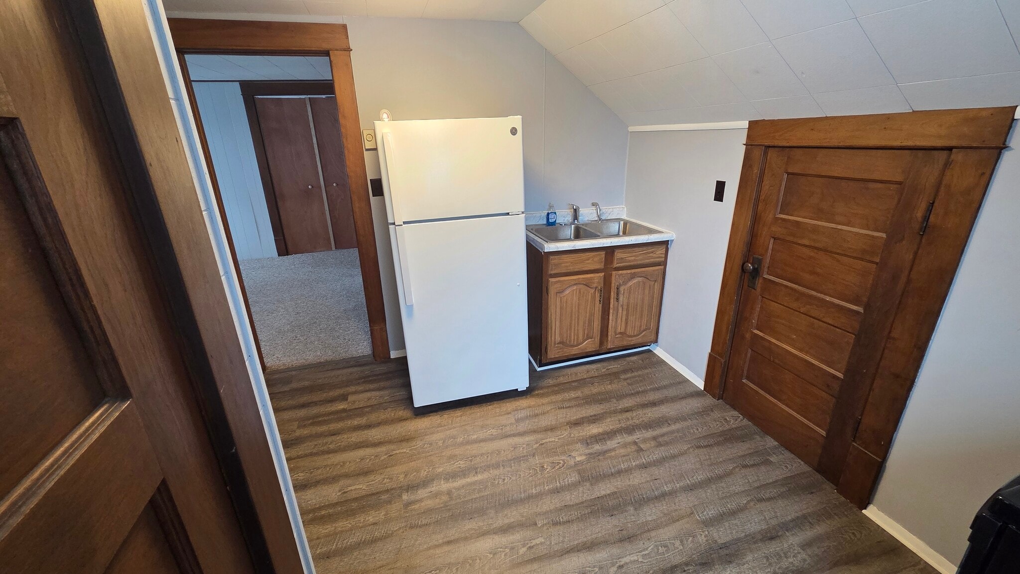 Building Photo - 919 Harney Ave