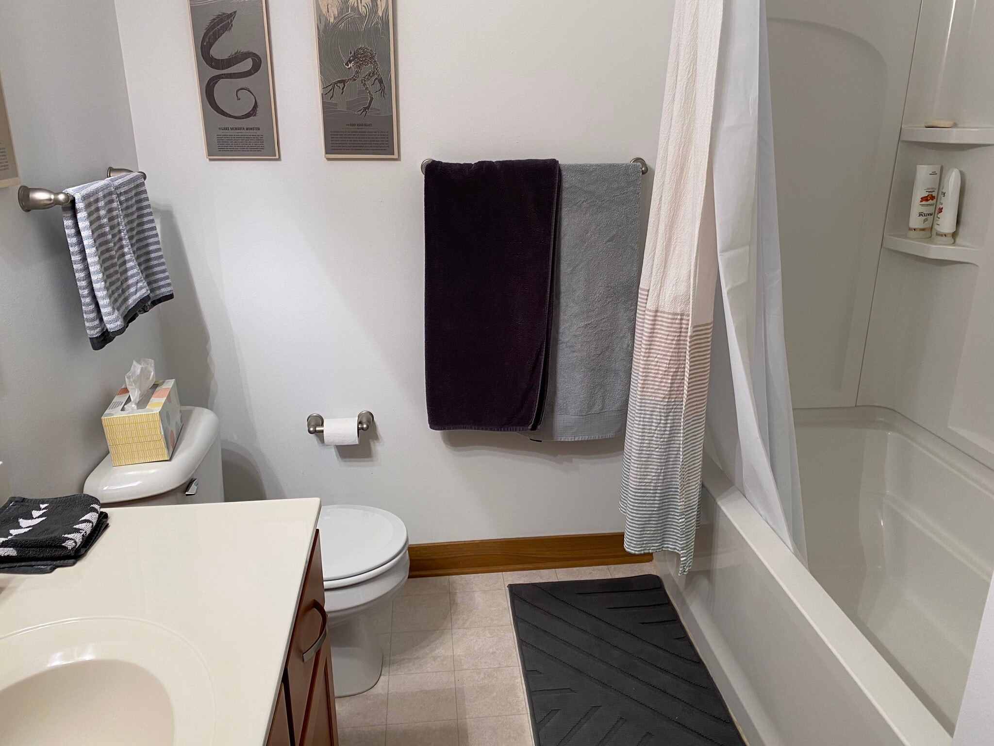 Building Photo - 1917 Monroe St