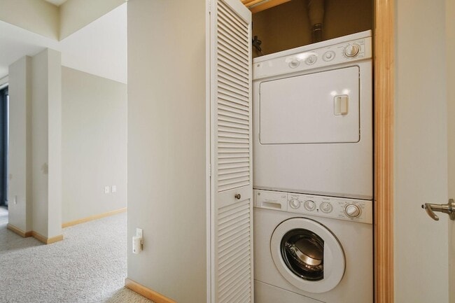 Building Photo - 500 E Grant St