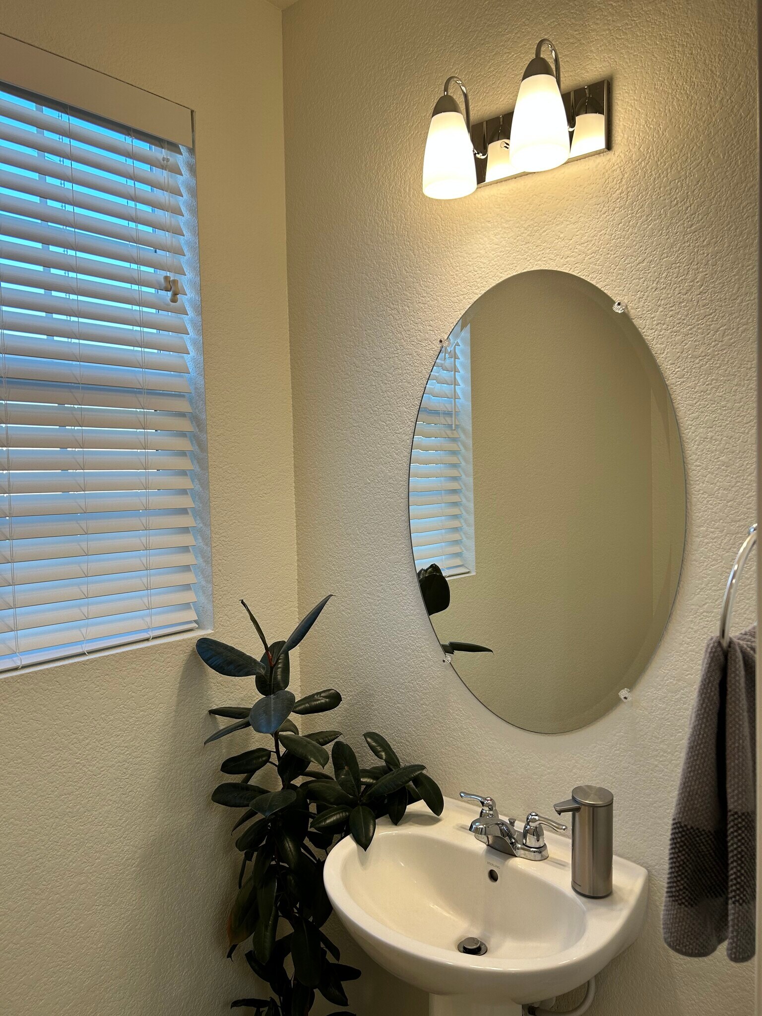 Building Photo - 8836 Sheldon Terrace Ln