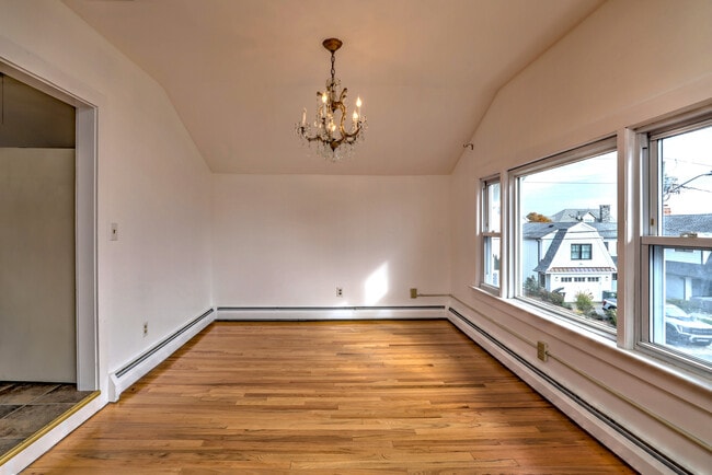 Building Photo - 83 Hawley Ave