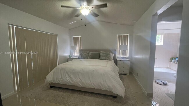 Building Photo - 1425 Mira Vista Cir