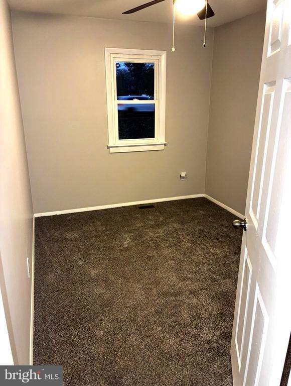 Building Photo - 129 GREEN