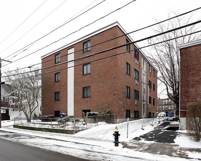 Building Photo - 47 Gardner St