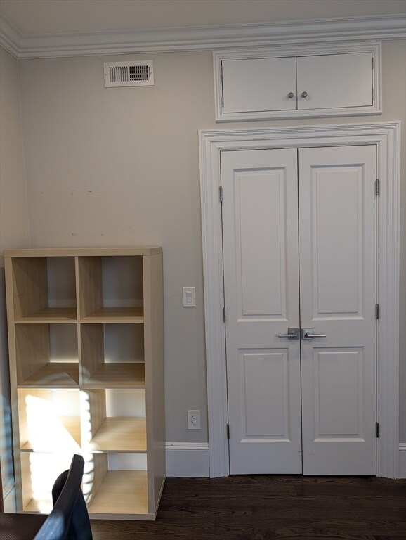 Building Photo - 2A Wellington St