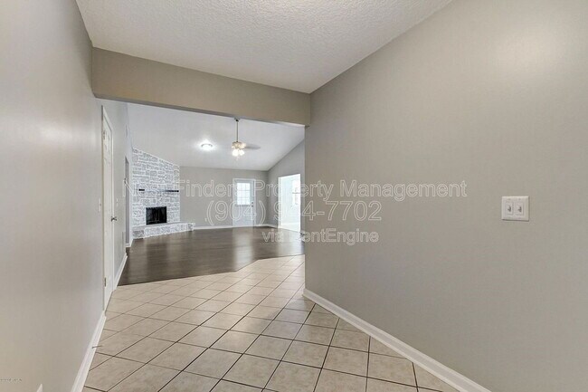 Building Photo - 4428 Pilgrim Way