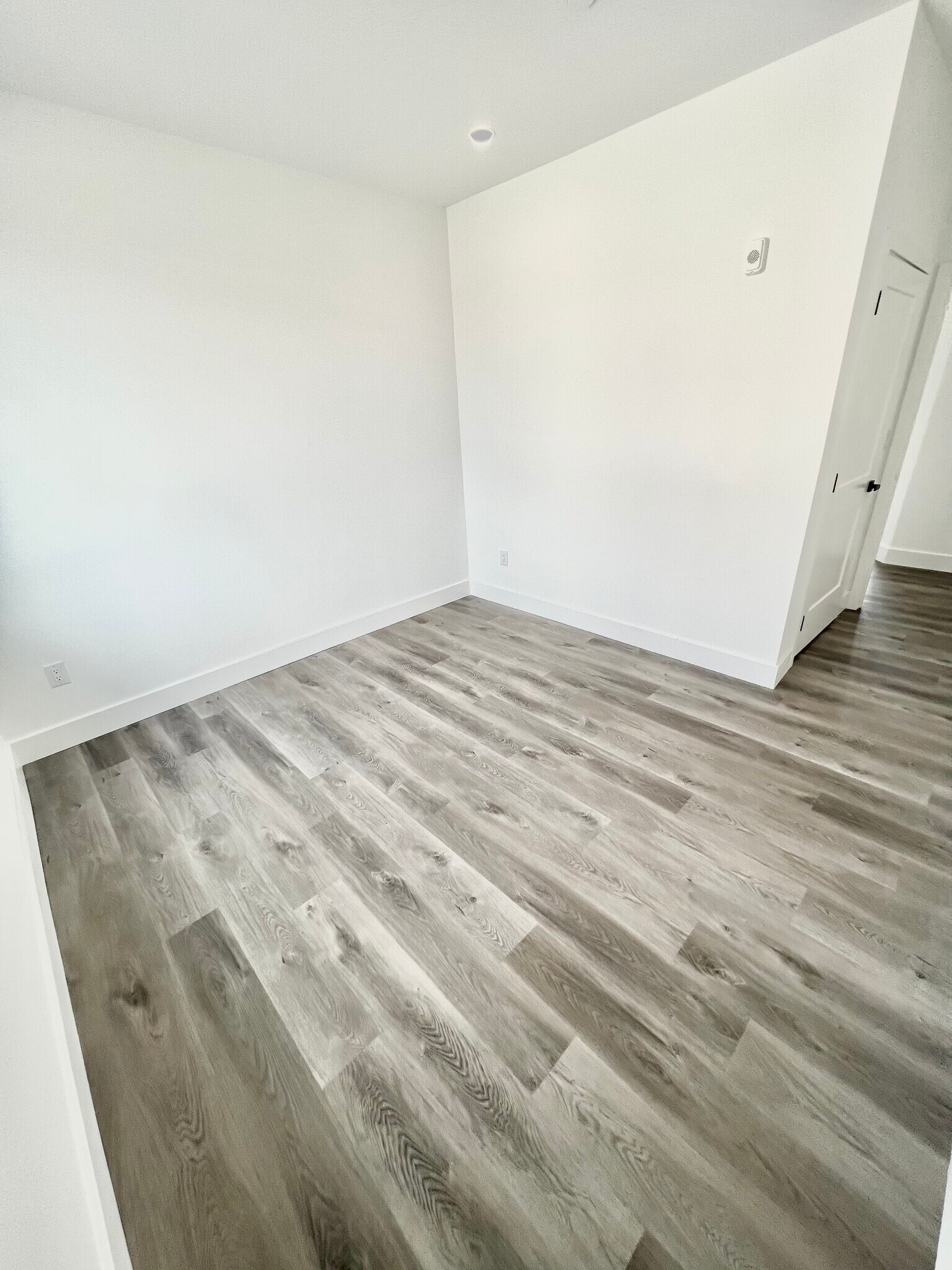 Building Photo - 1843 Hartranft St