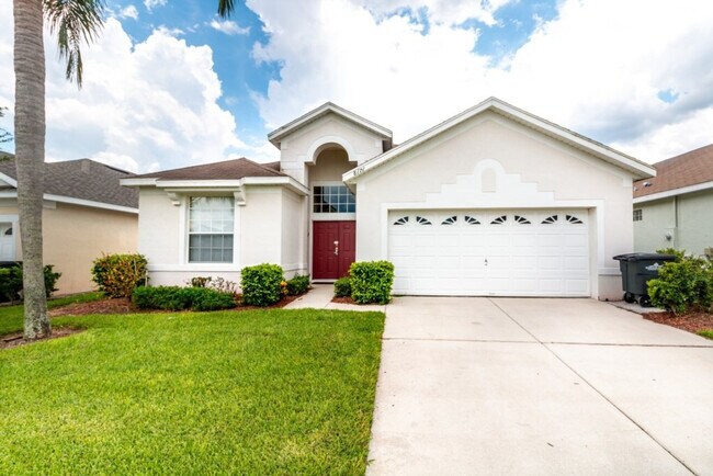 Building Photo - 8171 Fan Palm Way