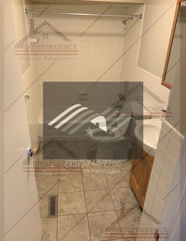 Building Photo - 219 Beardsley Rd