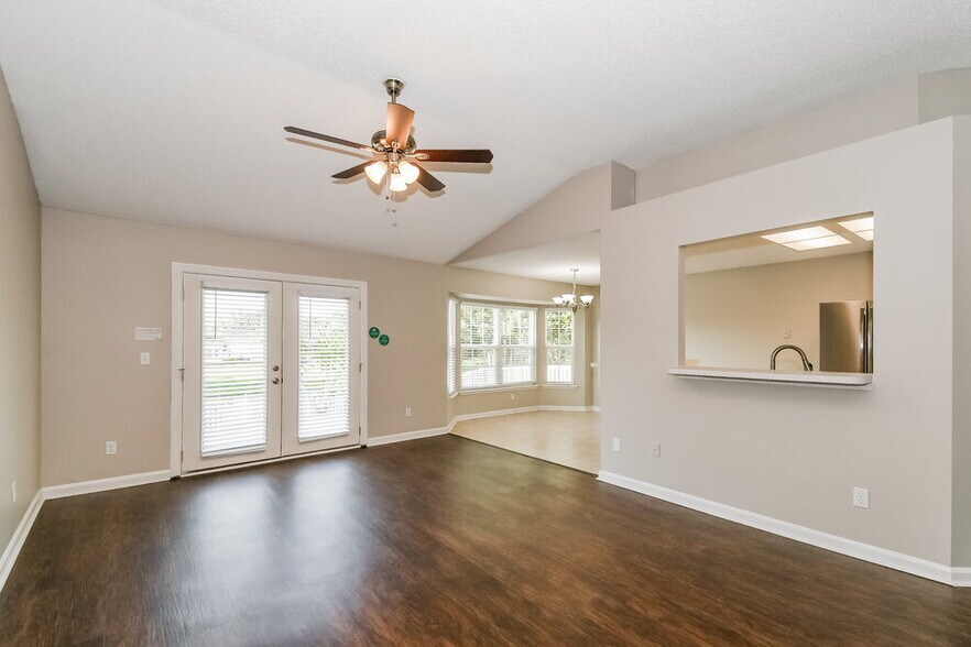 Building Photo - 2936 Waters View Cir