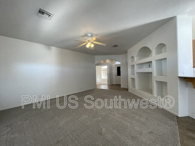 Building Photo - 2067 Jamie Rd