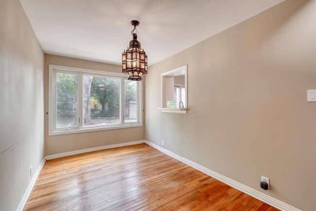 Building Photo - 1404 Juliet St