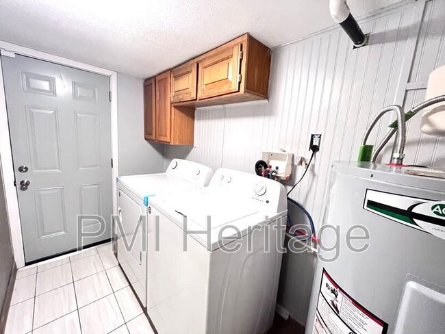 Building Photo - 12651 Scenic Dr