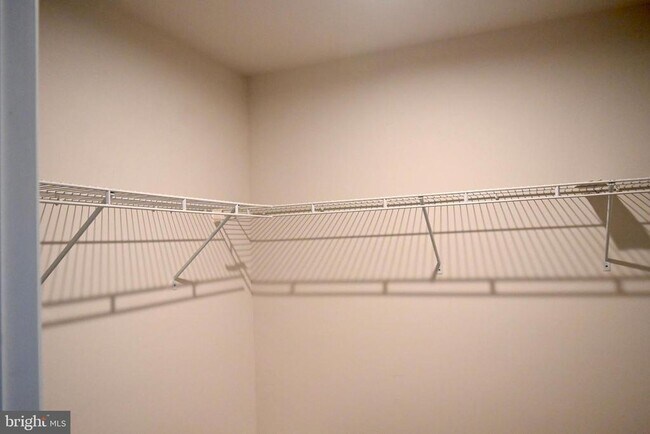 Building Photo - 110 Mariners Wy