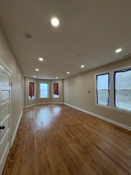 Living Room - 5335 W 23rd Pl