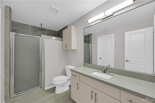 Building Photo - 15 N 23rd St