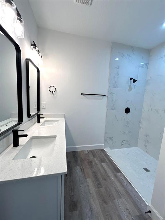 Building Photo - 1683 SW 3rd St