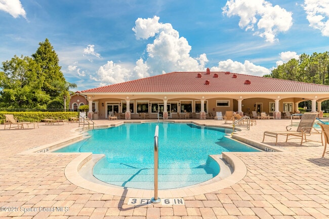 Building Photo - 1442 Areca Palm Dr