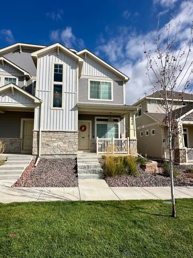 Building Photo - GORGEOUS HOME IN HIGHLY DESIRABLE BANNING ...