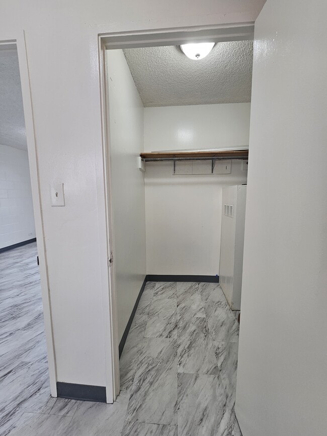 Building Photo - 94-961-961 Kahuamoku Pl