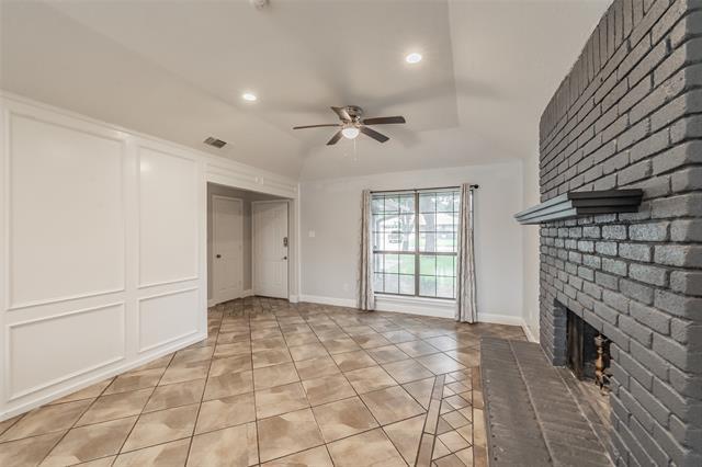 Building Photo - 514 Parsley Ln