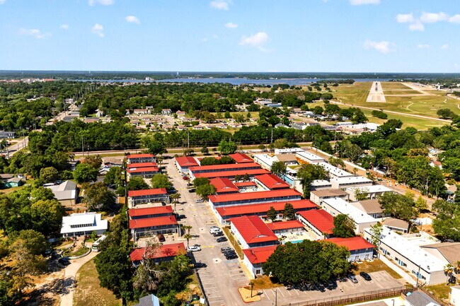 Building Photo - 1282 Beach Blvd