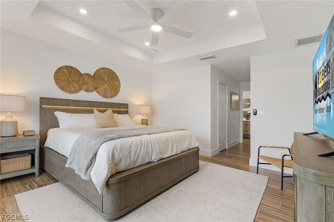 Building Photo - 3015 NW 42nd Ave