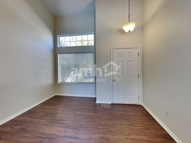 Building Photo - 4815 Talons Mark Dr