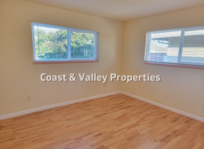 Building Photo - Wonderful Home in Chualar for RENT!!!