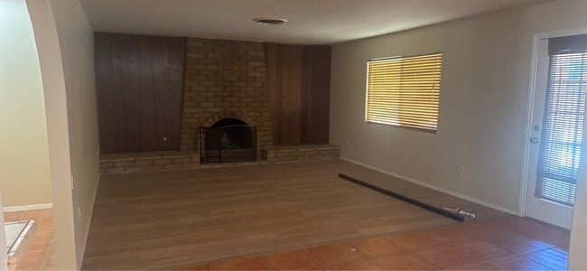 Building Photo - 2318 Hasti Acres Dr