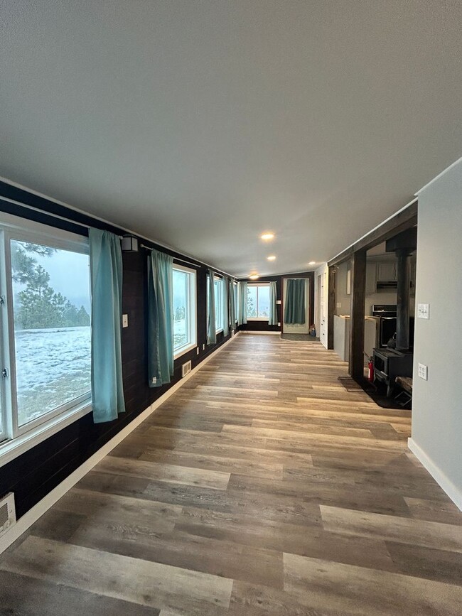 Building Photo - Cozy 1-Bed Cabin on 30 Private Acres – Incredible Views & Outdoor Access