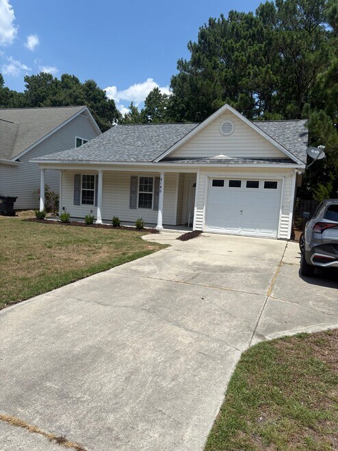 Building Photo - 5140 Long Pointe Rd