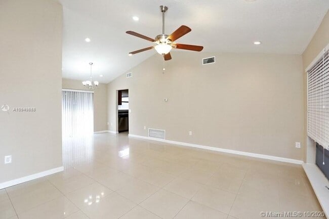 Primary Photo - 11460 NW 40th Pl