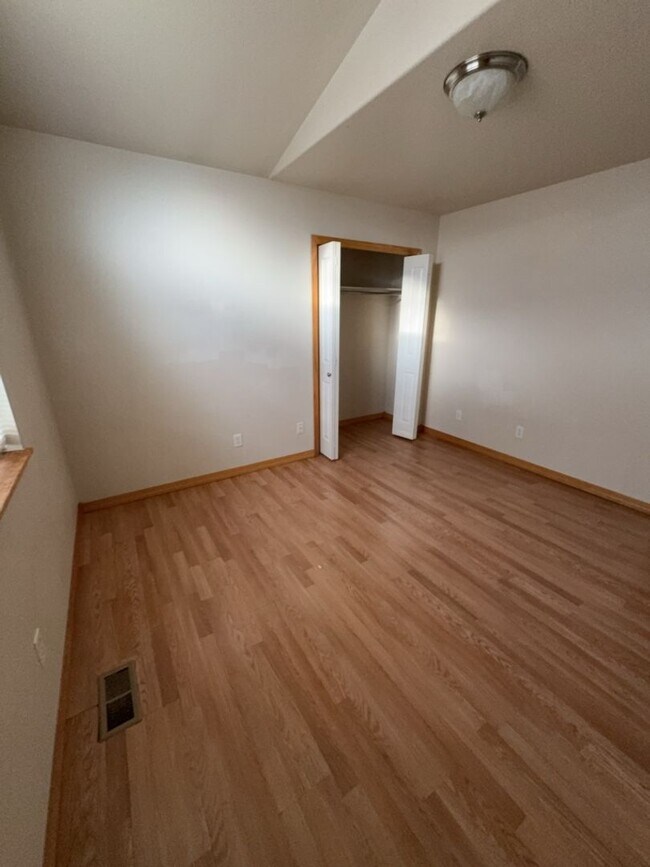 Building Photo - Move-In Ready Home in Wellington