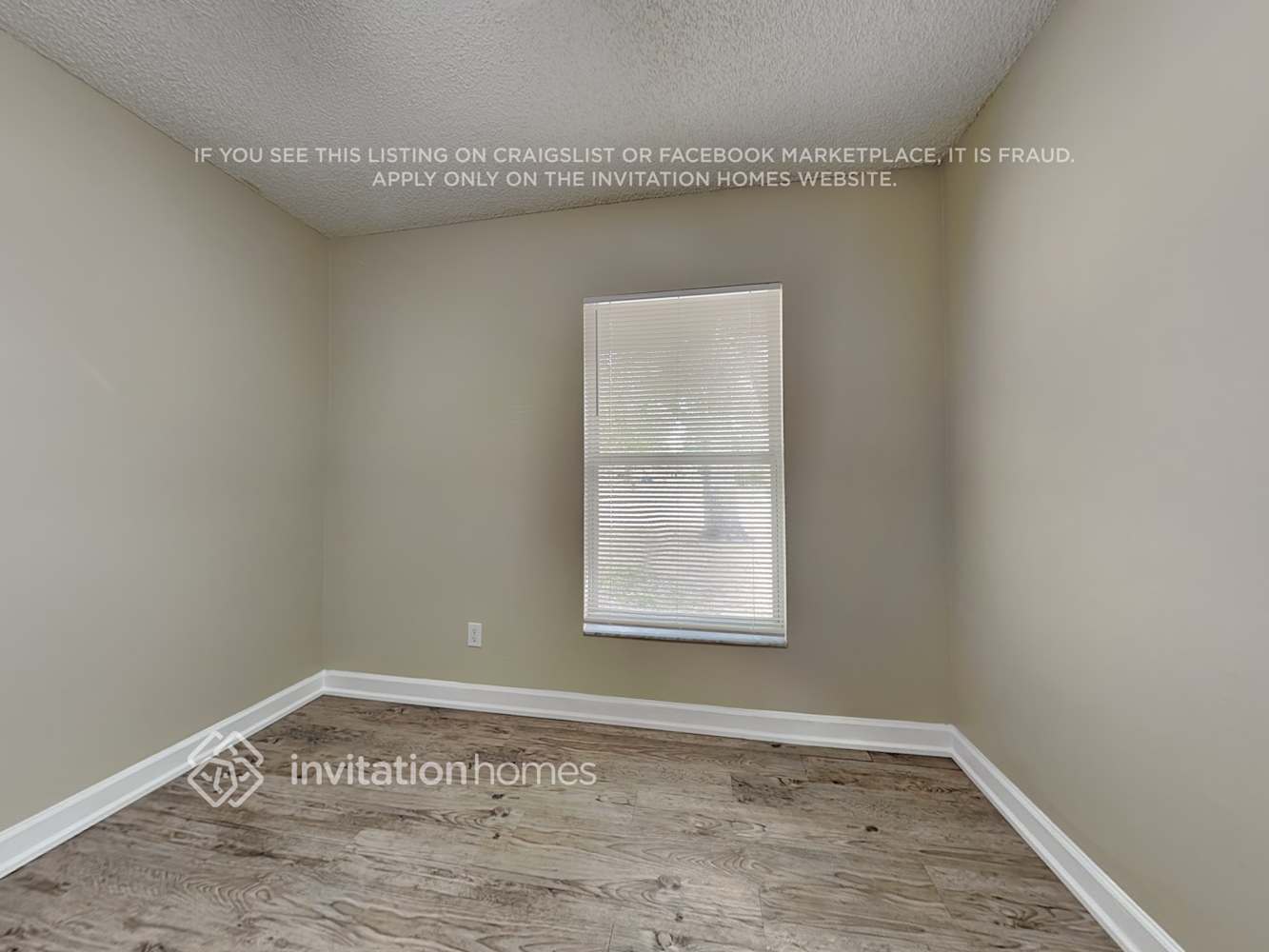 Building Photo - 15924 Eagle River Way