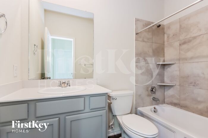 Building Photo - 12543 Highgrove Springs Dr