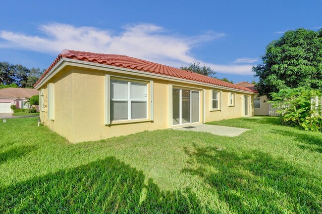 Building Photo - Great Single Family Home in Miramar