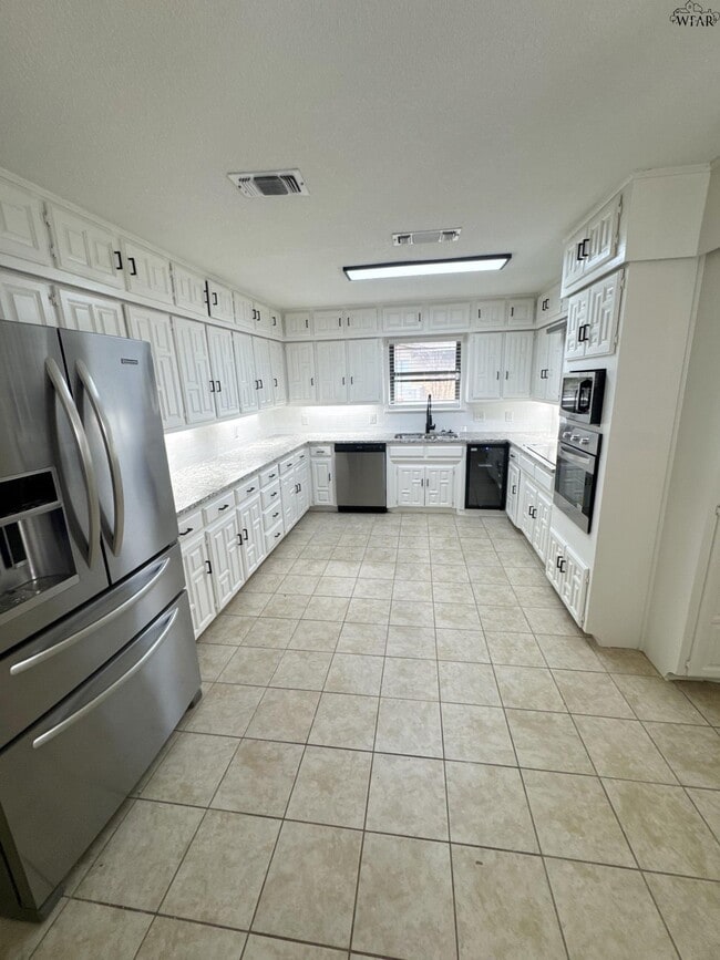 Building Photo - 4506 Nassau Dr