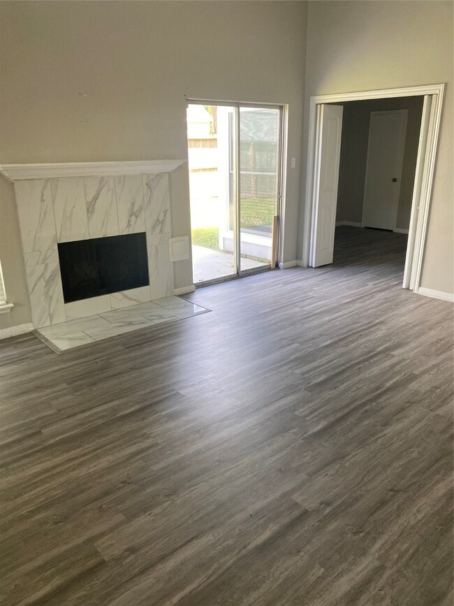 Building Photo - 7519 San Benito Dr