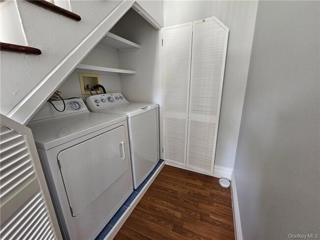 Building Photo - 95 NY-59